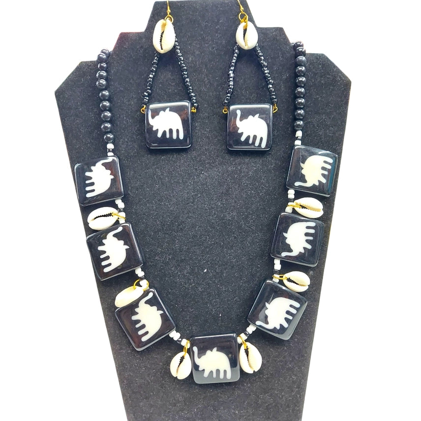 Elephants on Display Necklace Set