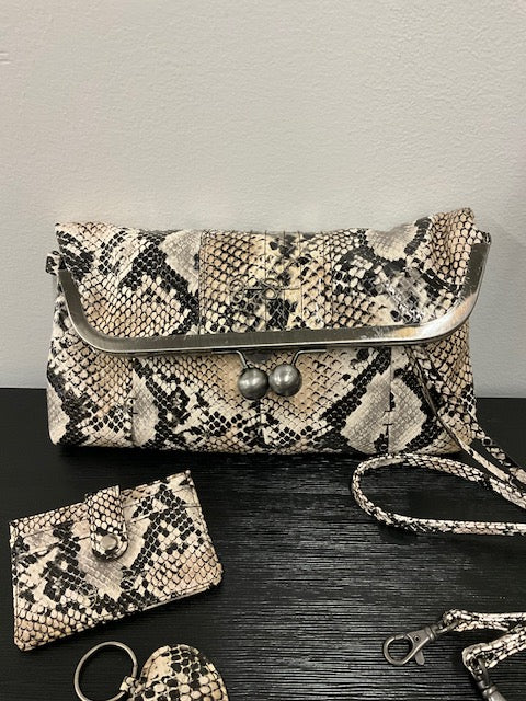 Jessica Simpson Kiss Lock Purse