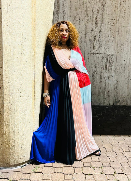 Colorblock Pleated Maxi Dress