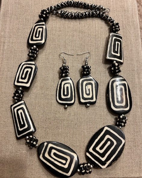 "A Journey" Afrocentric Handcrafted Beaded Necklace Set